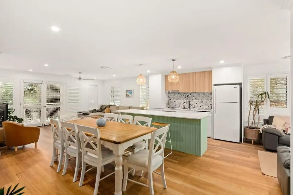 Large Noosaville Gem - Off Gympie Terrace Apartamento