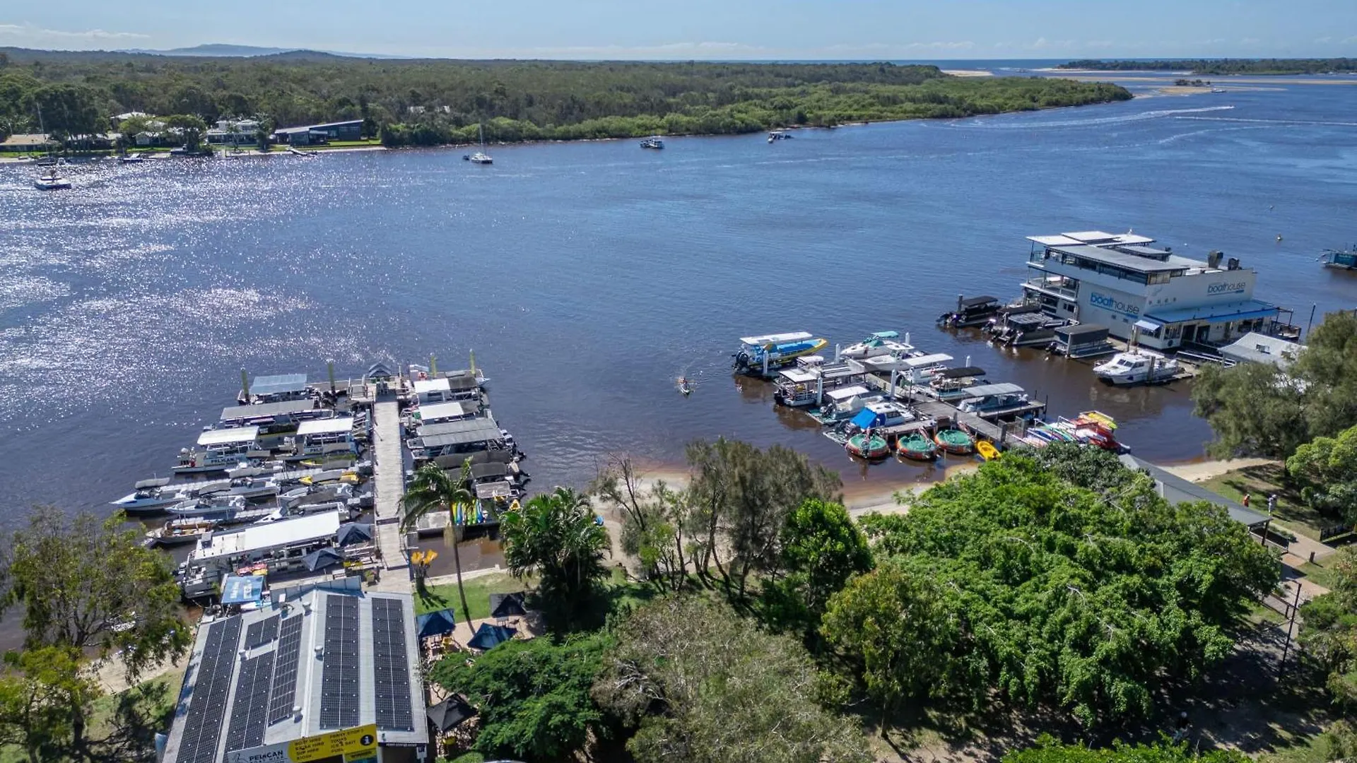 Large Noosaville Gem - Off Gympie Terrace Austrália